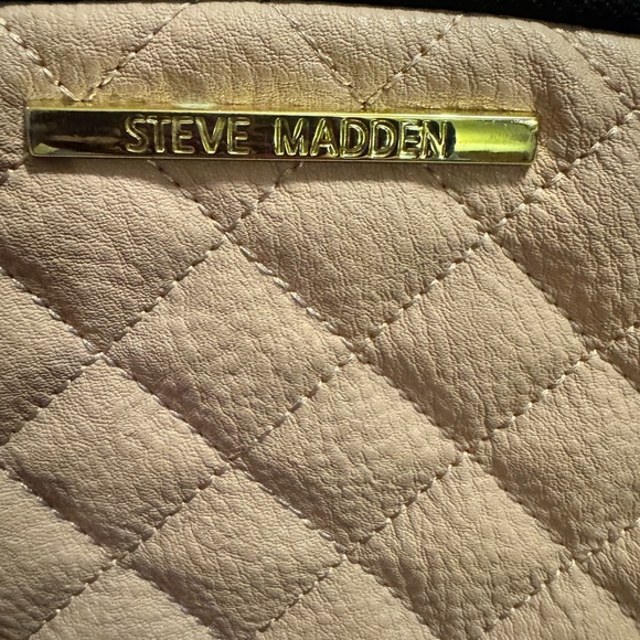STEVE MADDEN Faux Leather Pink Quilted Crossbody Bag Purse Fashion - Picture 15 of 15